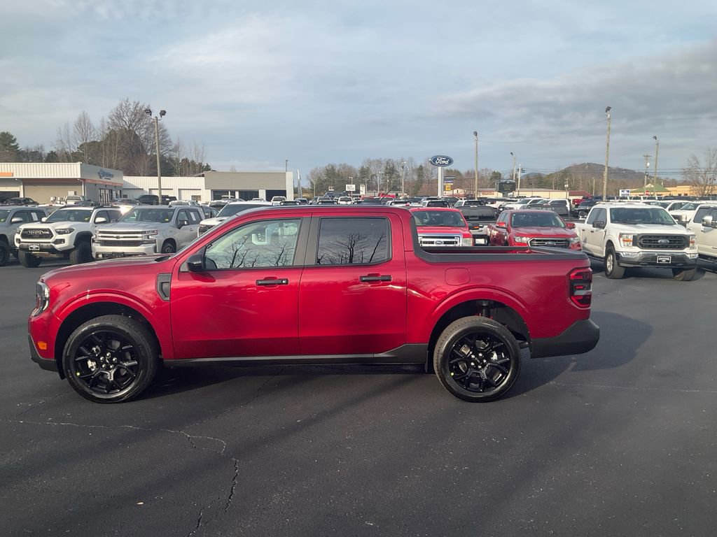 New 2026 Ford Maverick XLT w/ Black Appearance Package image 8