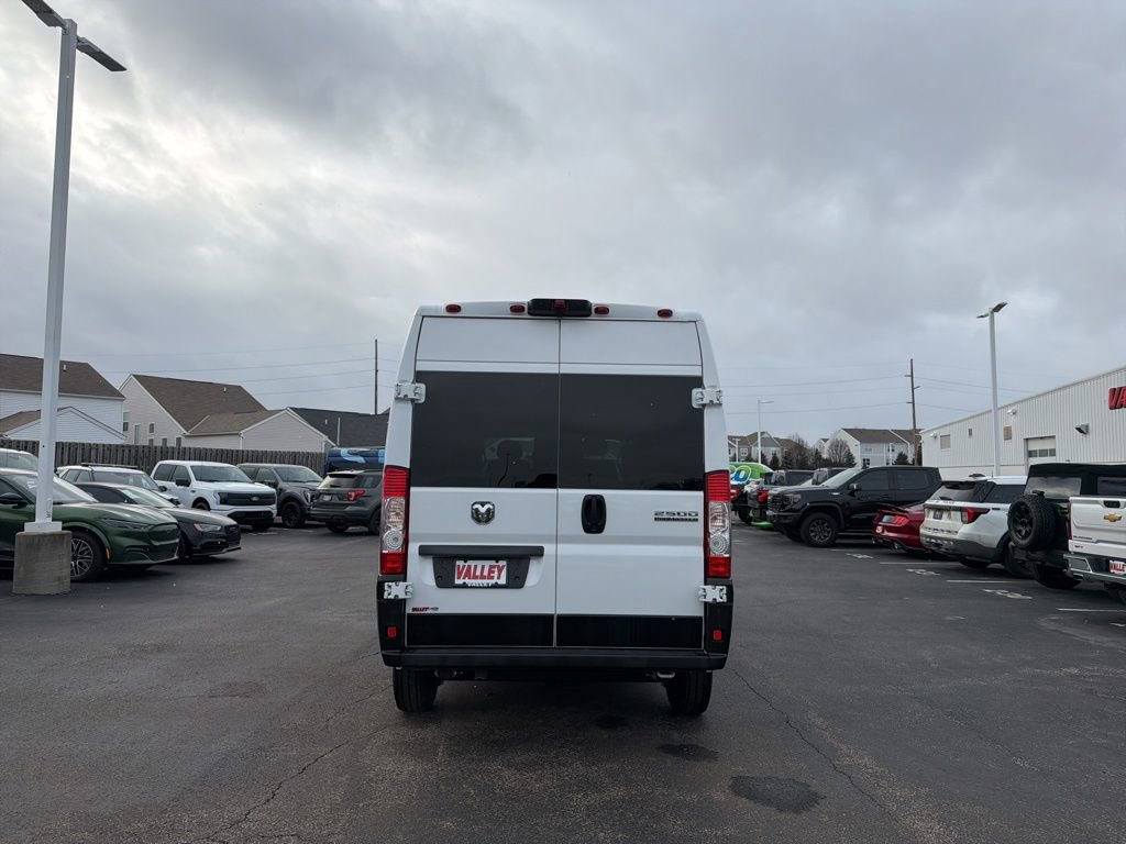 Used 2024 RAM ProMaster 2500 image 6