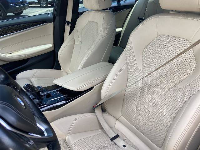 Used 2022 BMW 530i RWD image 16