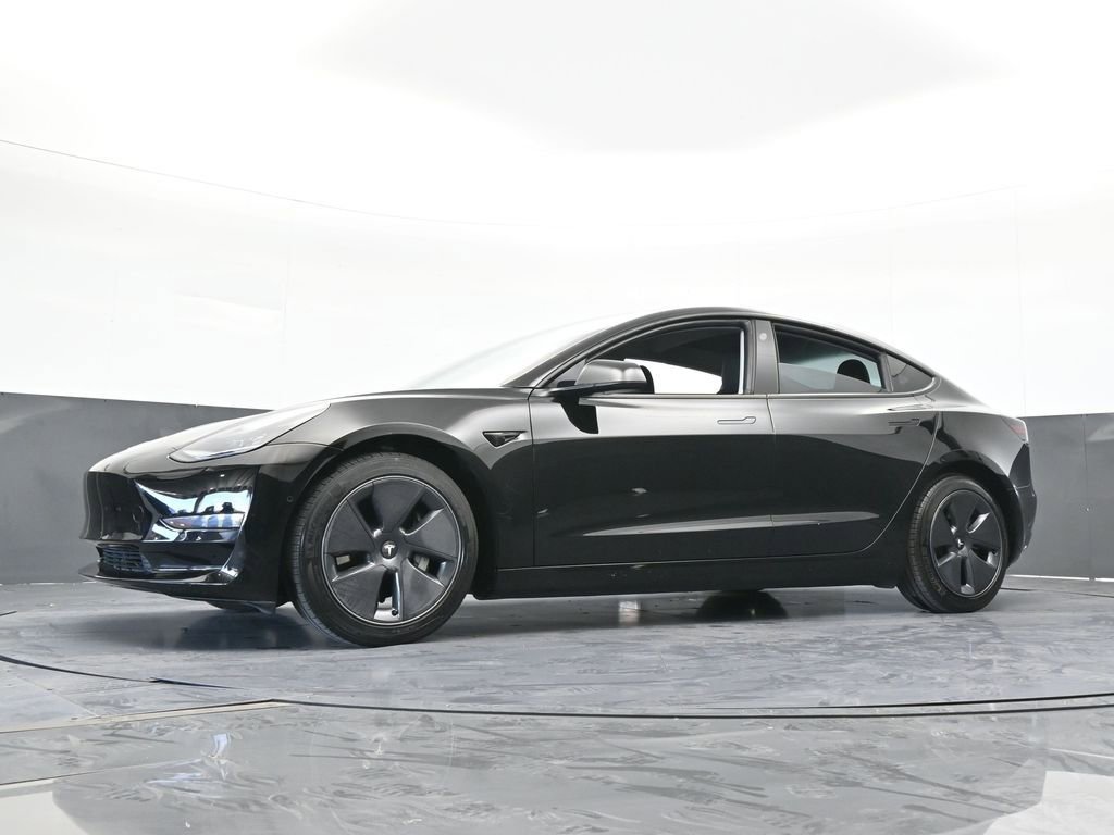 Used 2021 Tesla Model 3 Standard Range Plus image 51