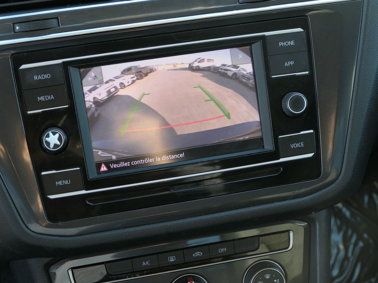 Used 2021 Volkswagen Tiguan S image 21