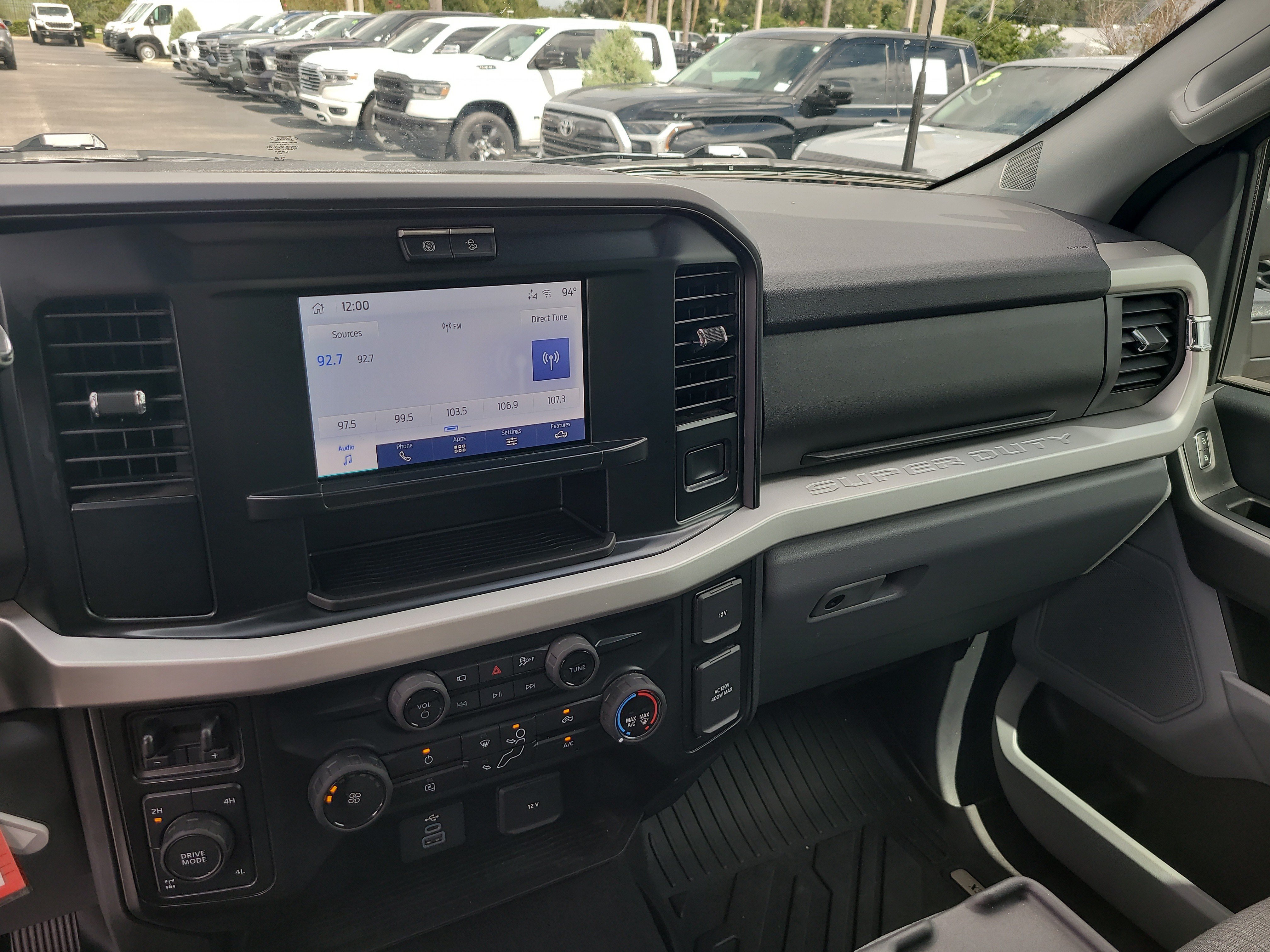 Used 2025 Ford F250 XLT w/ 360-Degree Camera Package AWD/4WD image 20