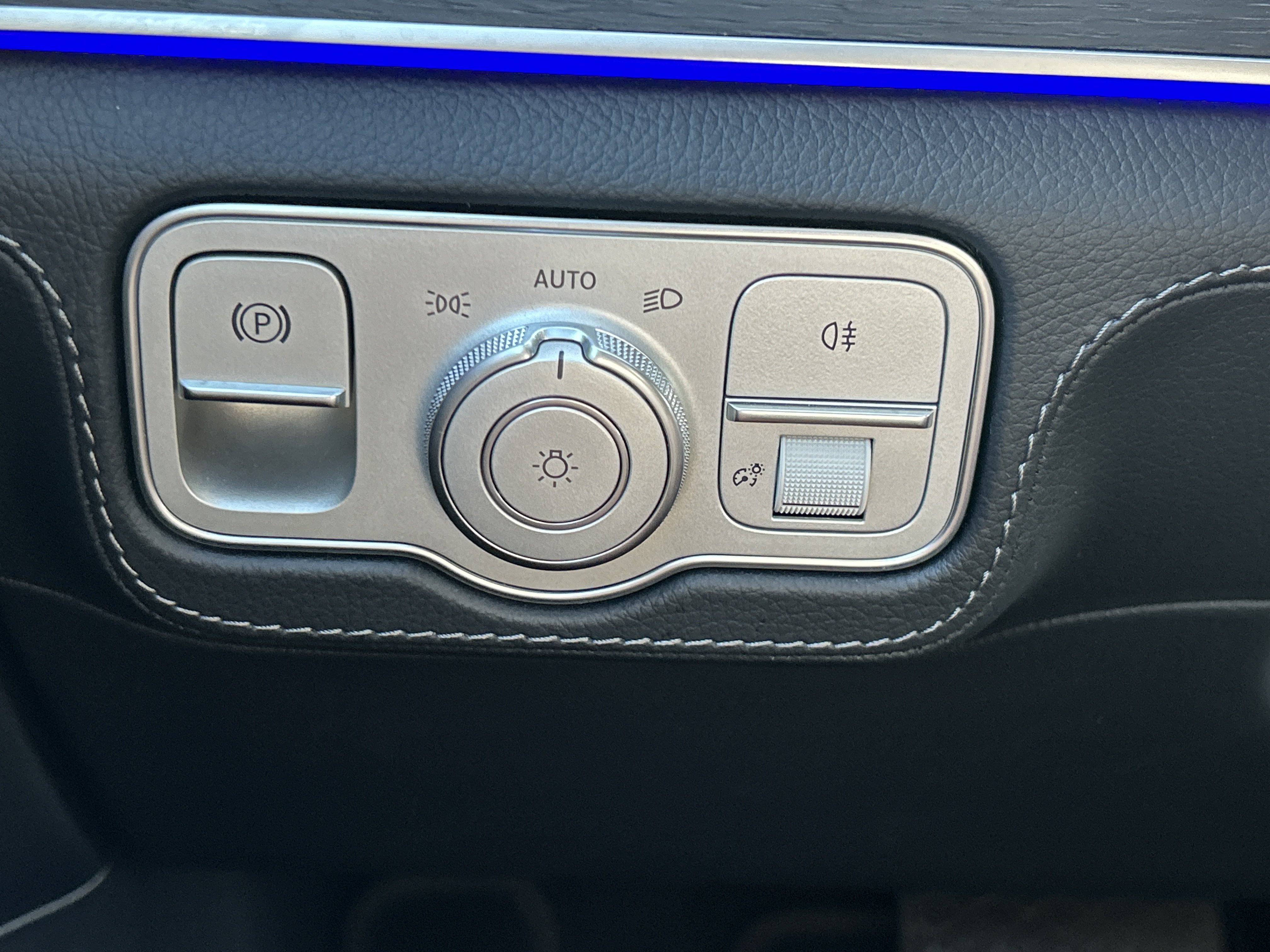 Certified 2025 Mercedes-Benz GLE 580 4MATIC image 30
