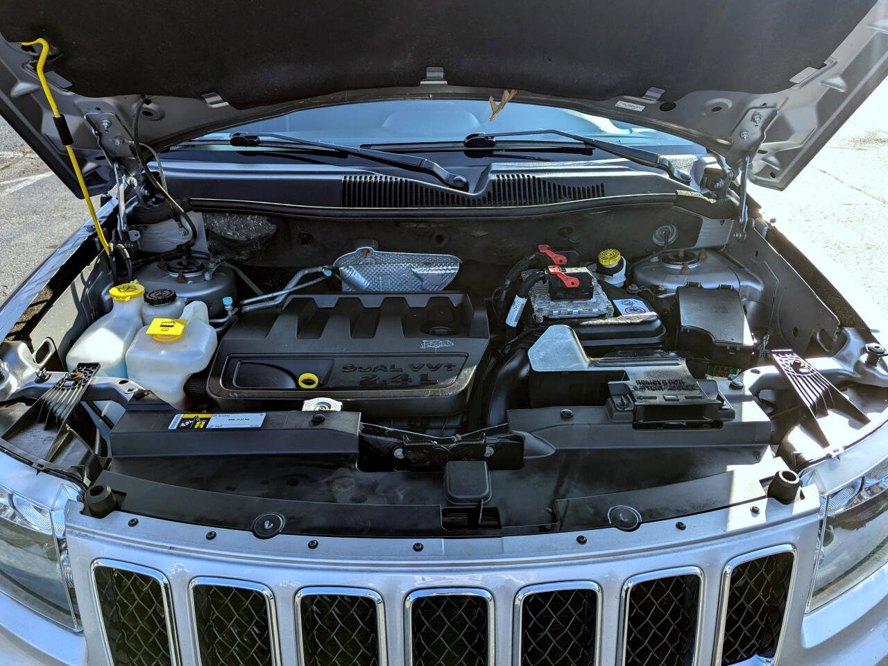 Used 2017 Jeep Compass Sport w/ Power Value Group image 35