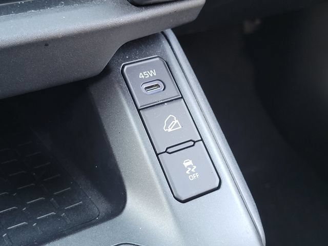 Used 2026 Toyota RAV4 Limited AWD/4WD image 15