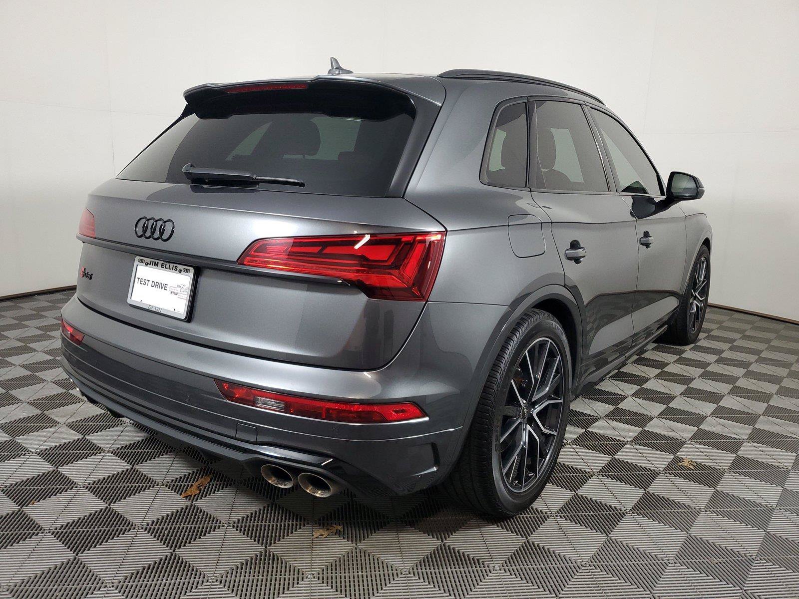 Used 2023 Audi SQ5 Premium Plus w/ Premium Plus Package AWD/4WD image 7