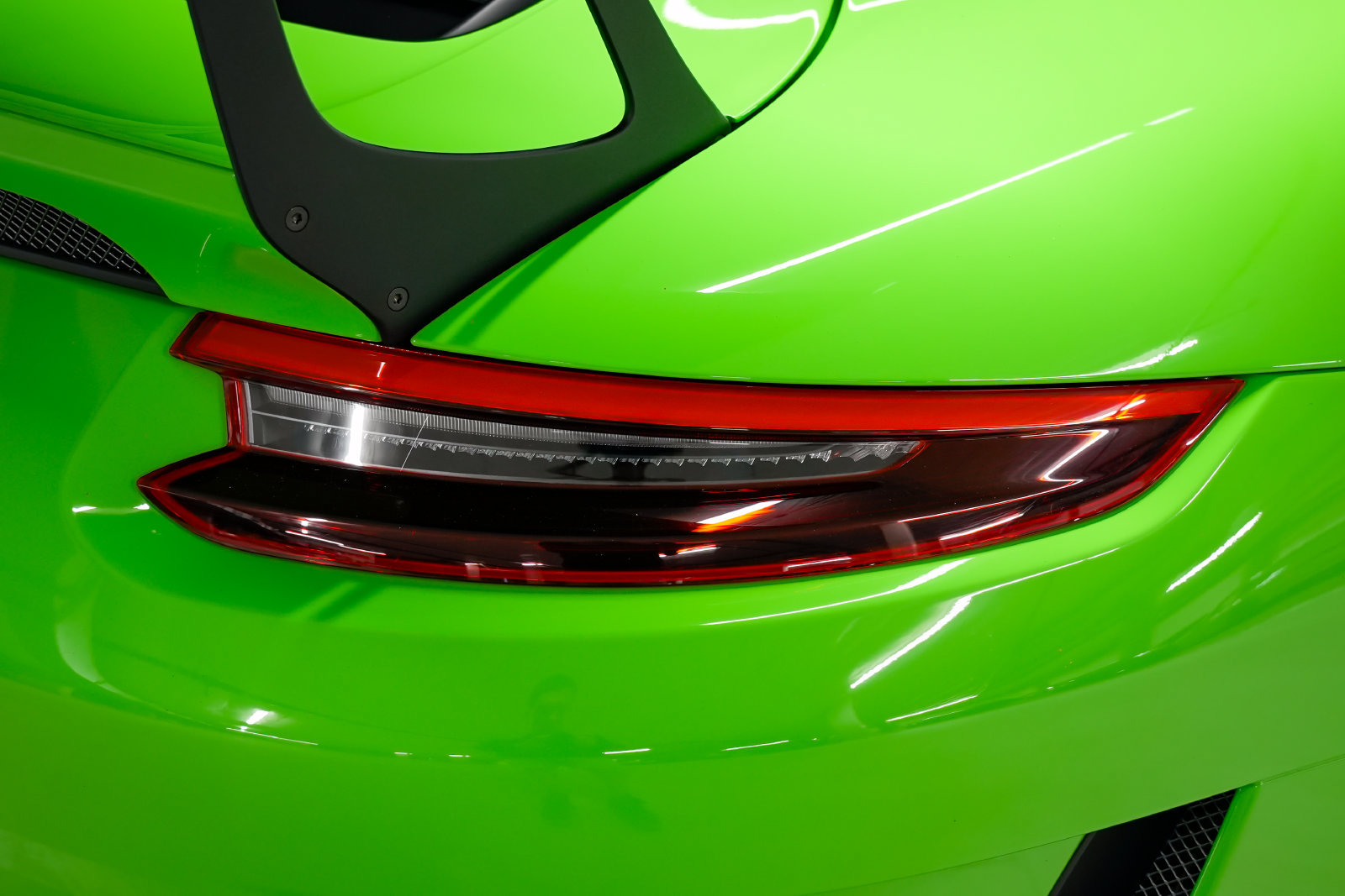 Used 2019 Porsche 911 GT3 RS RWD image 36