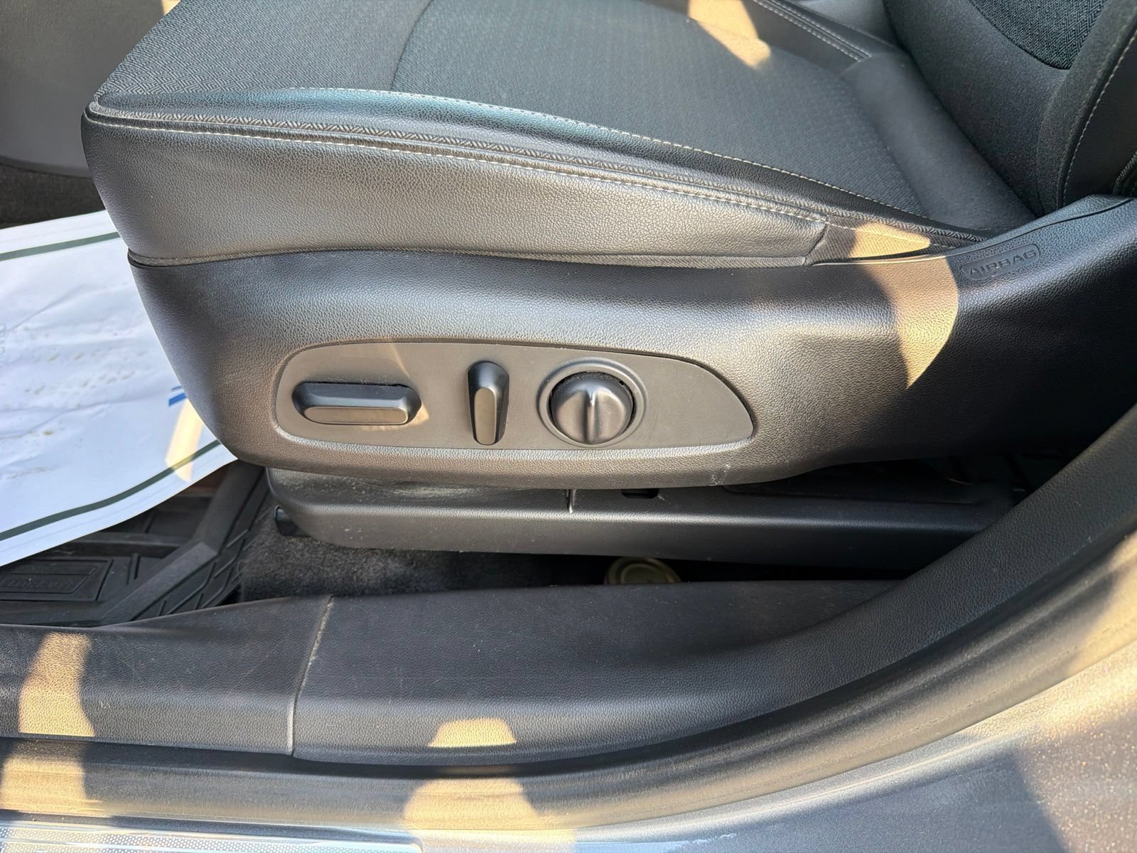 Used 2020 Buick Encore GX Preferred w/ Cold Weather Comfort Package FWD image 11