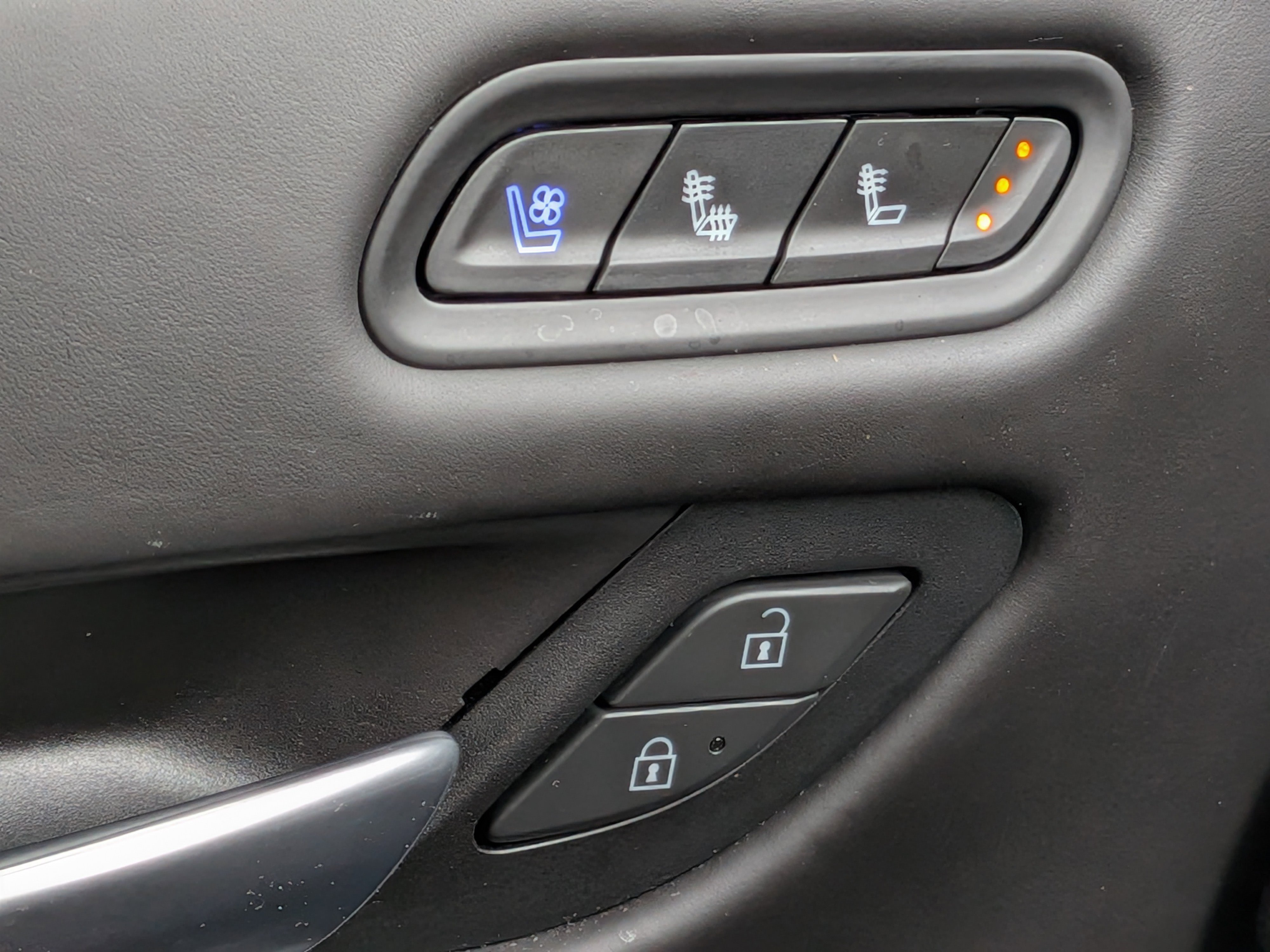 Certified 2023 Cadillac Escalade Sport Platinum image 24