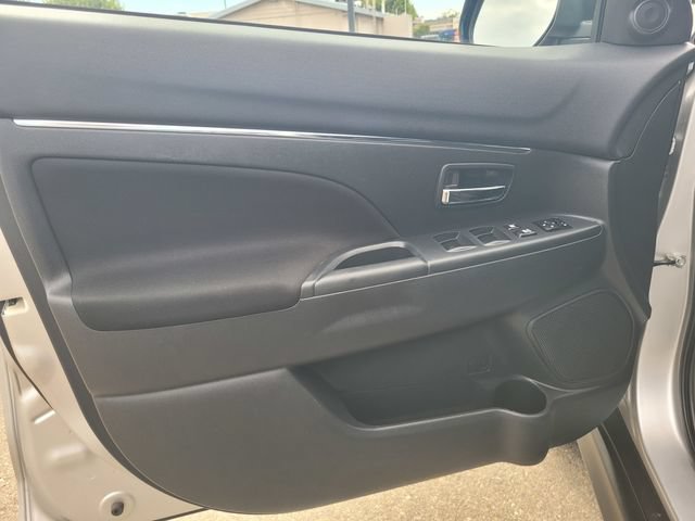Used 2024 Mitsubishi Outlander Sport ES AWD/4WD image 18