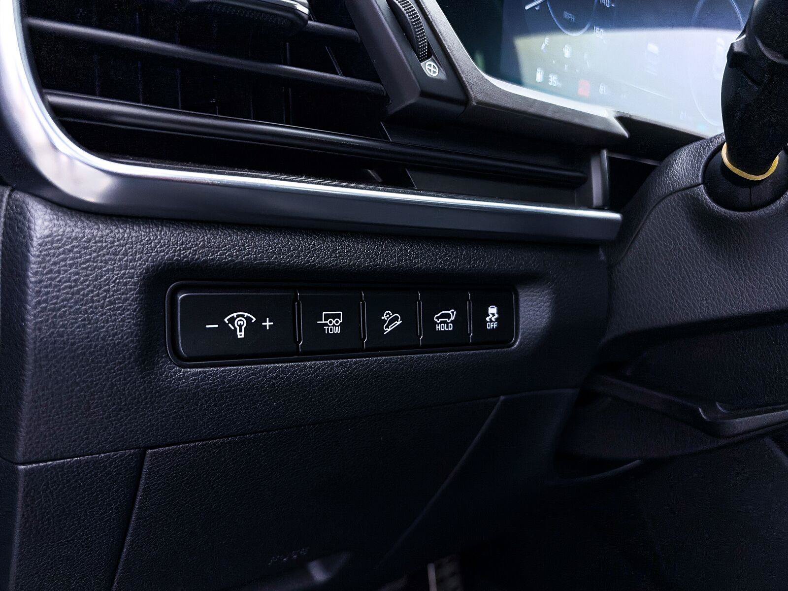Certified 2025 Kia Telluride SX Prestige X-Line AWD/4WD image 5
