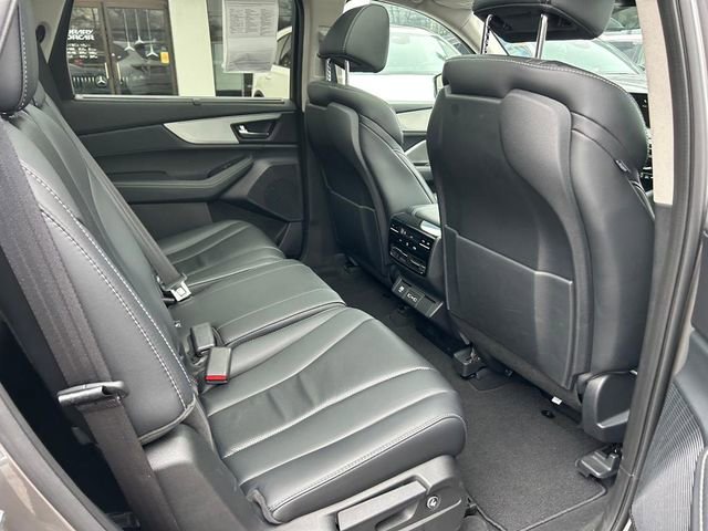 Used 2023 Acura MDX SH-AWD w/ Technology Package image 28