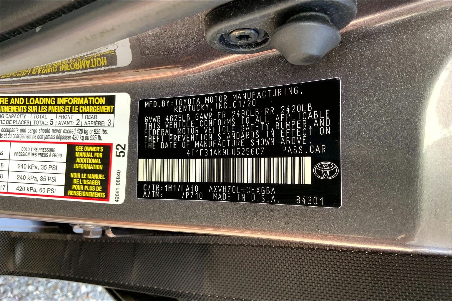 Used 2020 Toyota Camry XLE w/ Sunroof Package FWD image 37