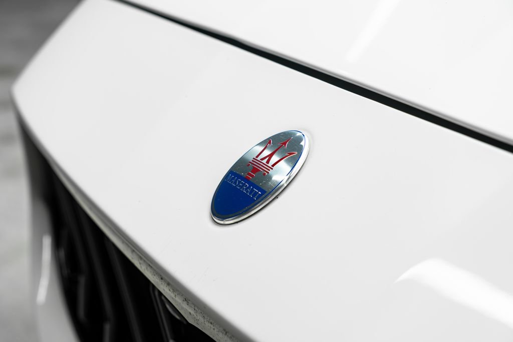 Used 2021 Maserati Quattroporte S GranSport Q4 AWD/4WD image 9