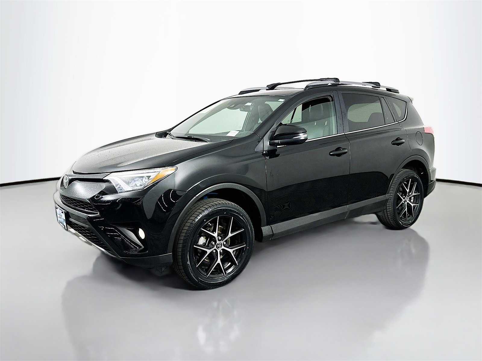 Used 2017 Toyota RAV4 SE w/ Power Extra Value Package image 3