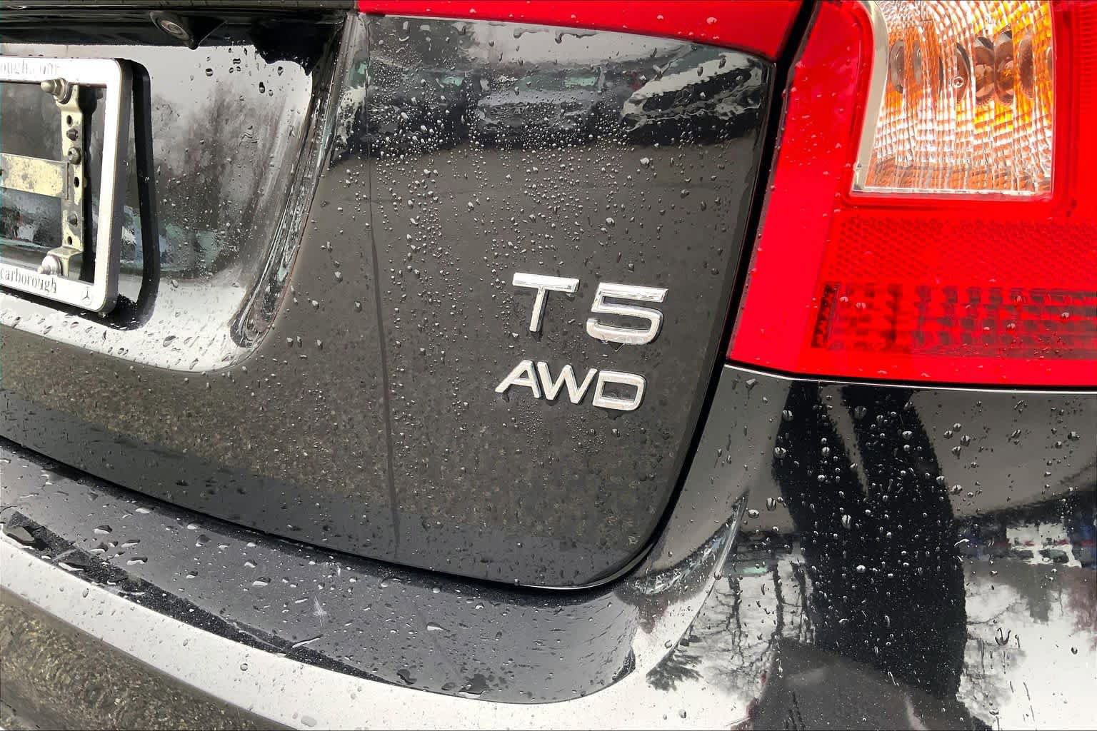 Used 2018 Volvo S60 T5 Dynamic w/ Vision Package AWD/4WD image 31
