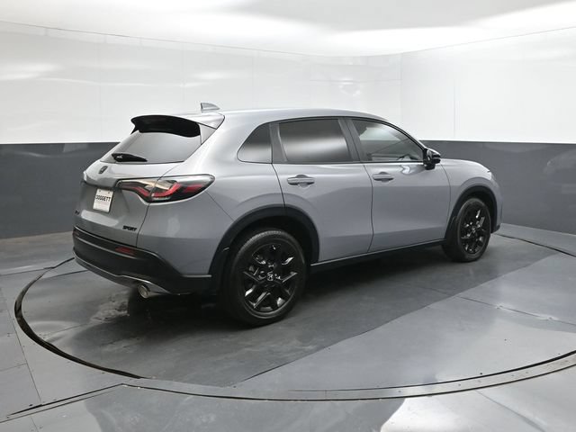 Certified 2025 Honda HR-V Sport image 11