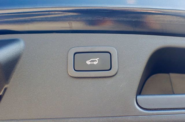 Used 2018 Jaguar E-PACE R-Dynamic S AWD/4WD image 57