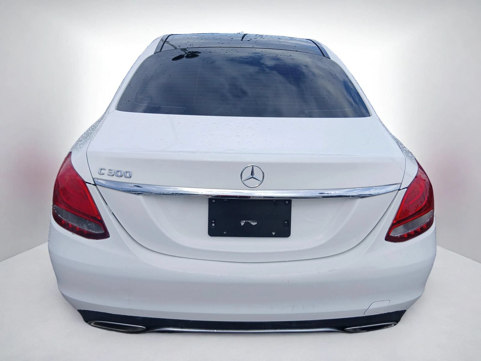 Used 2017 Mercedes-Benz C 300 Sedan image 6