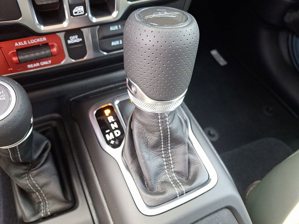 New 2026 Jeep Gladiator Mojave AWD/4WD image 11