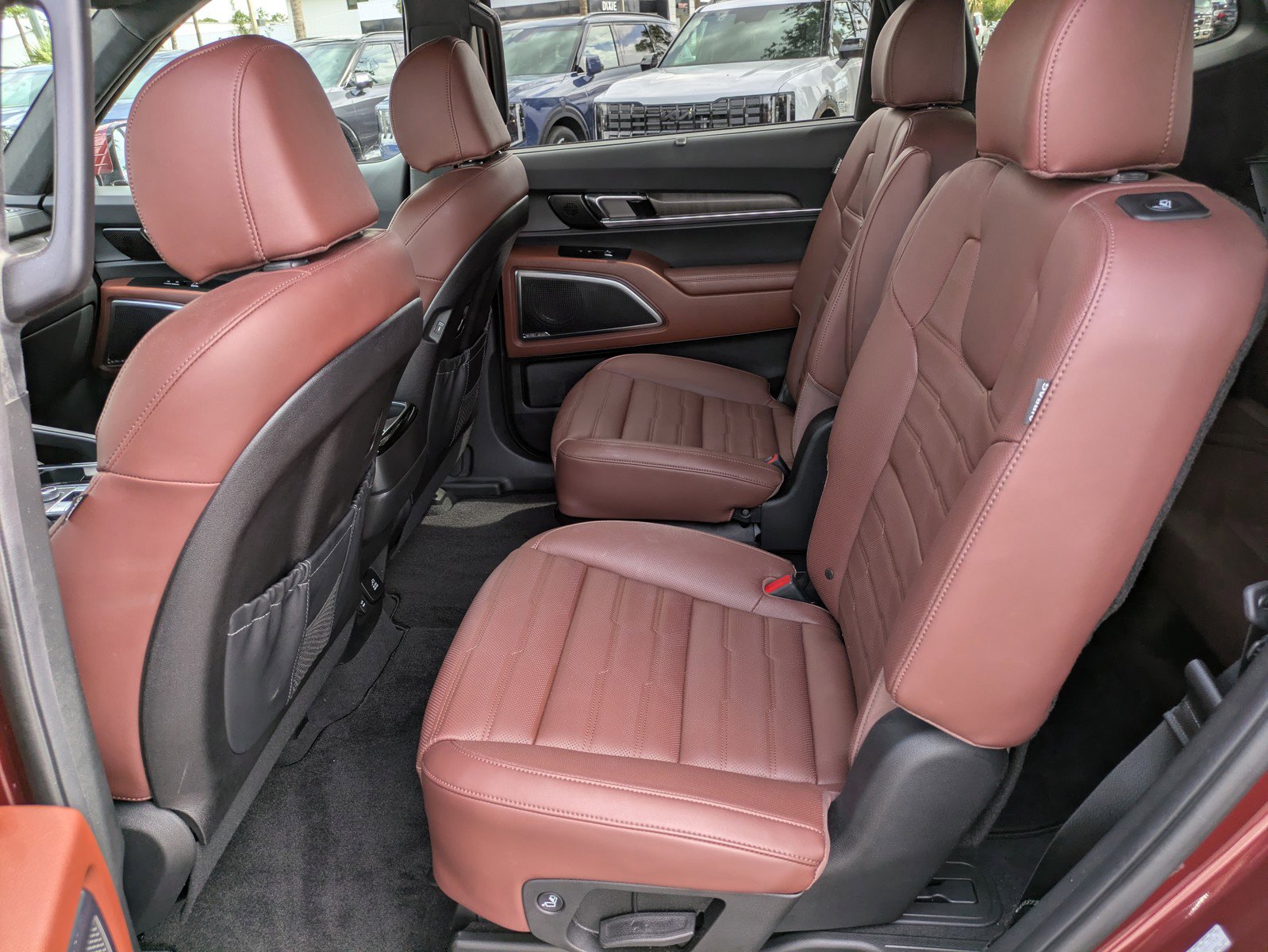 Certified 2023 Kia Telluride SX Prestige image 12