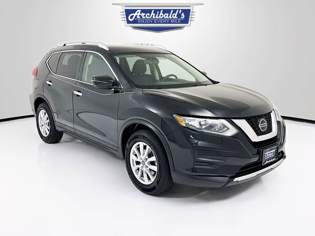 Used 2018 Nissan Rogue SV image 1