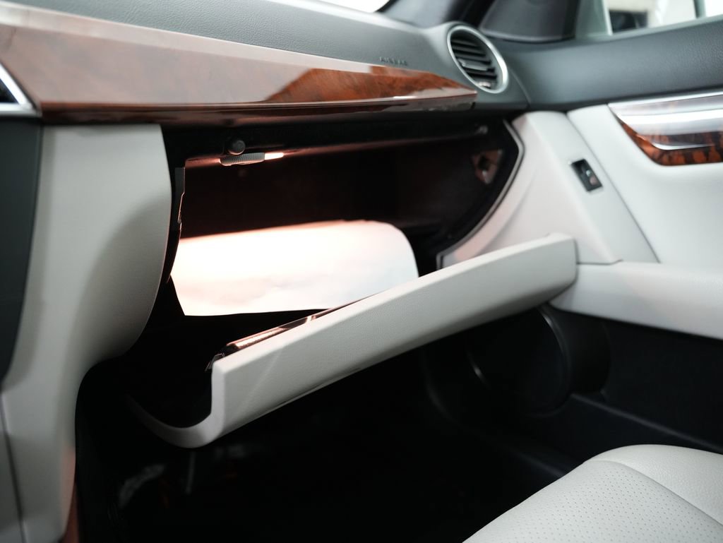 Used 2012 Mercedes-Benz C 300 4MATIC Sedan w/ Premium 1 Pkg image 45