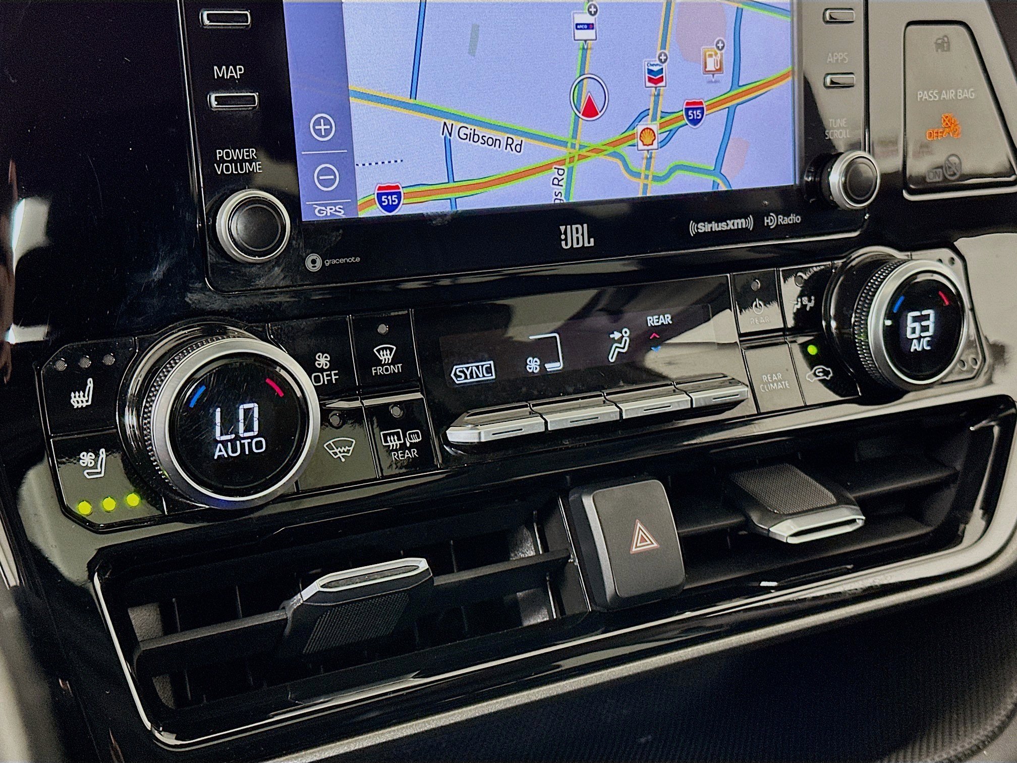 Used 2020 Toyota Highlander Limited image 24