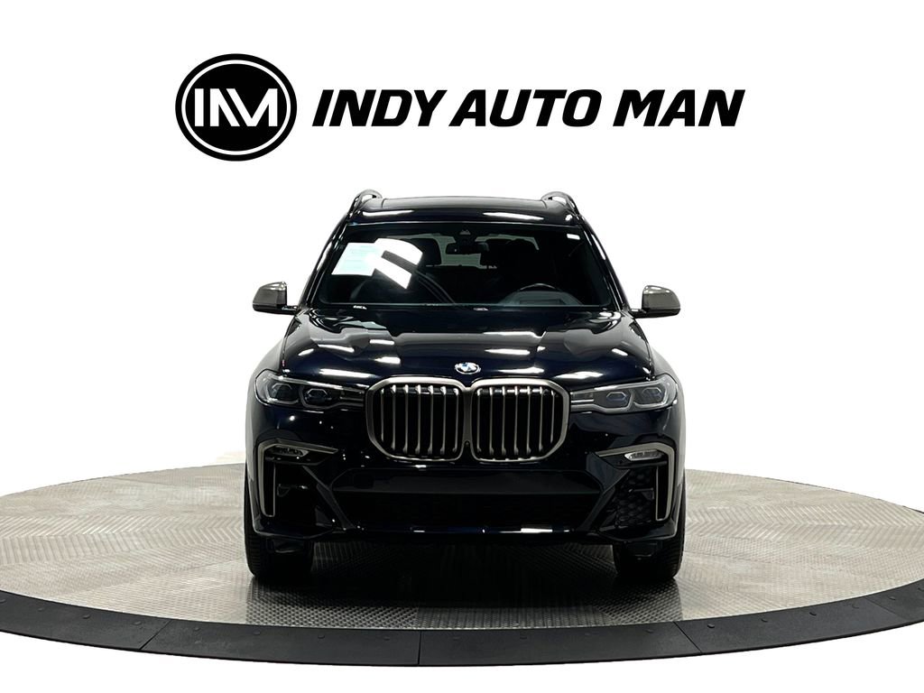 Used 2022 BMW X7 M50i w/ Cold Weather Package image 10