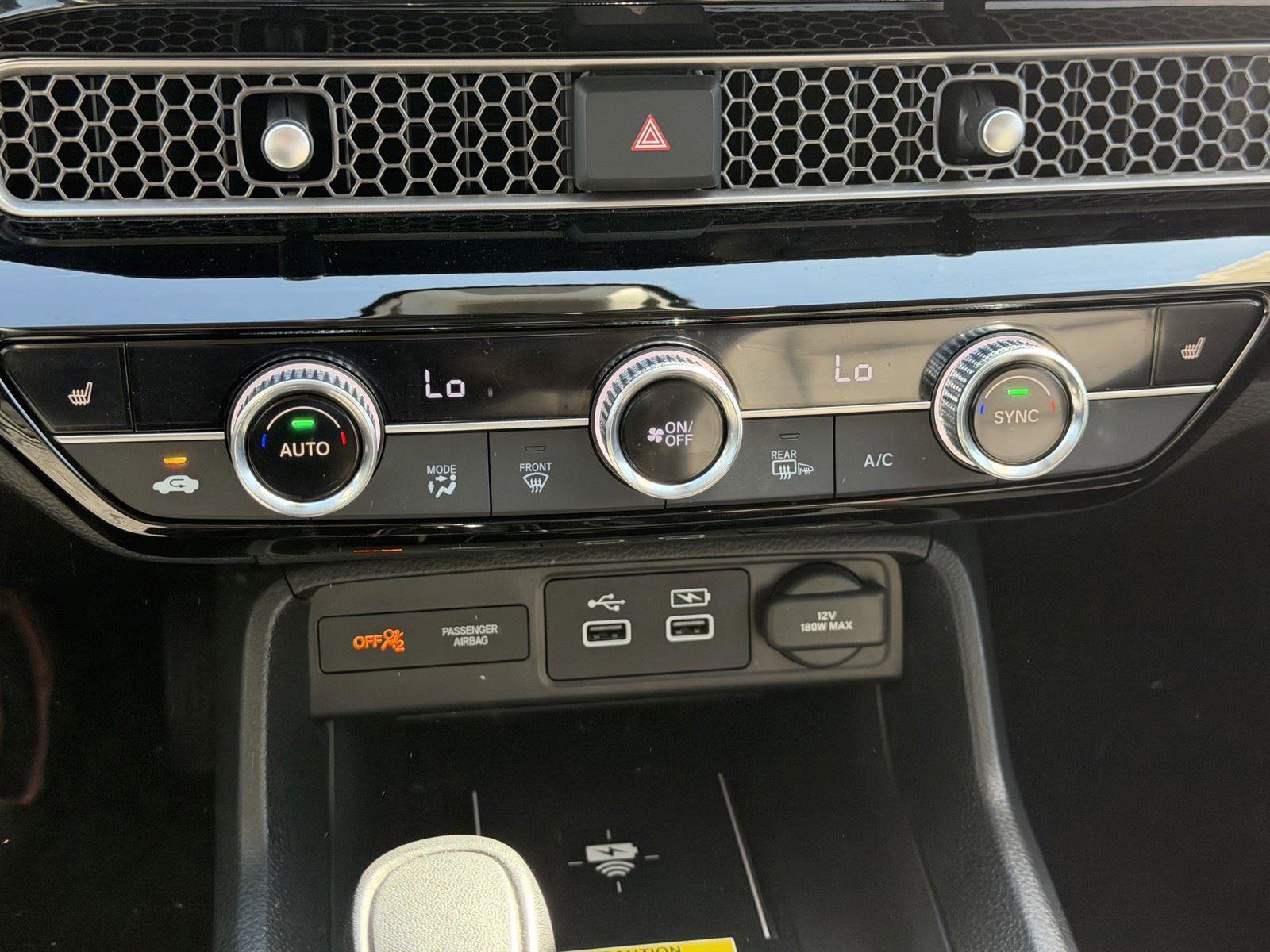 Used 2024 Honda Civic Touring image 9