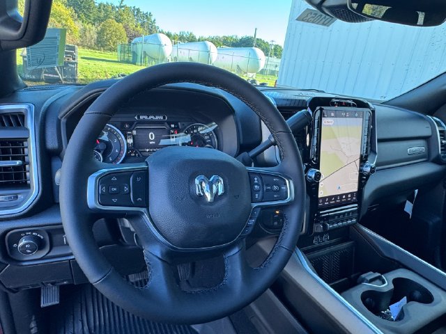New 2027 RAM 3500 Big Horn AWD/4WD image 28