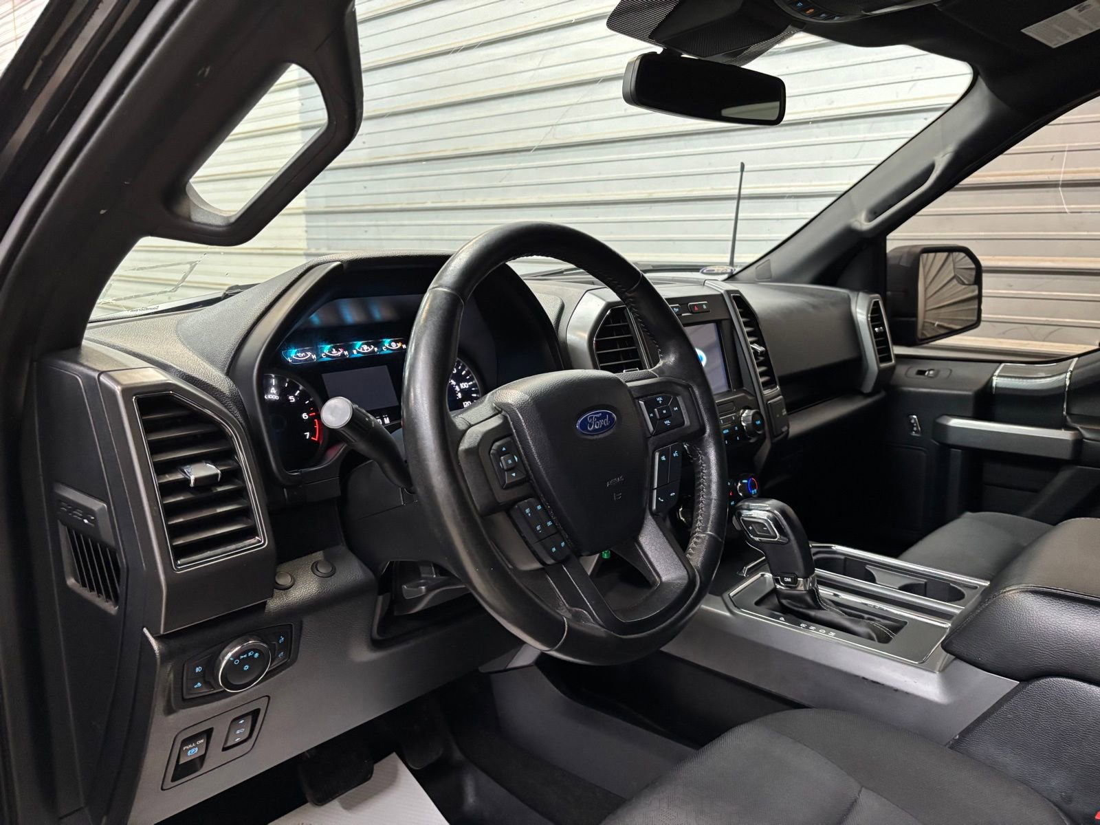 Used 2020 Ford F150 XLT w/ Equipment Group 302A Luxury image 8