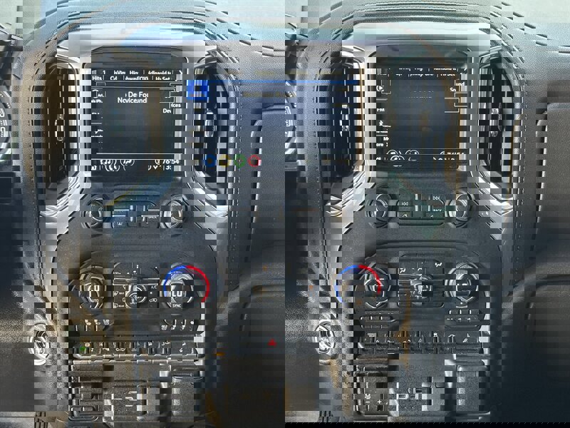 Used 2023 Chevrolet Silverado 2500 LTZ w/ LTZ Premium Package image 28