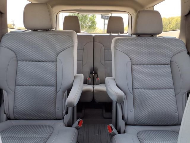 Used 2022 GMC Acadia SLE w/ Driver Convenience Package image 7