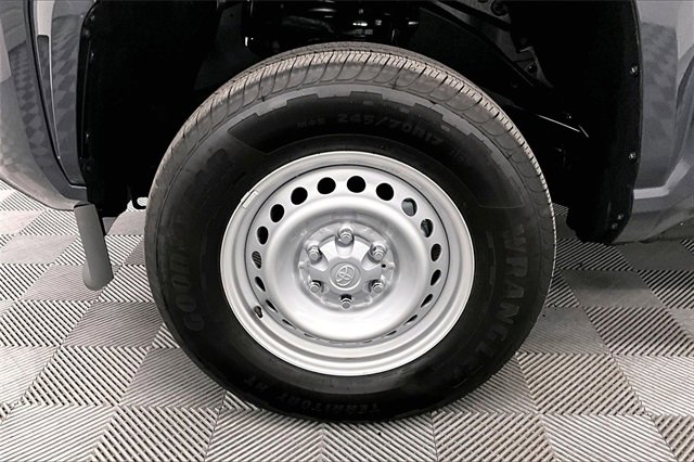 Used 2025 Toyota Tacoma SR image 8