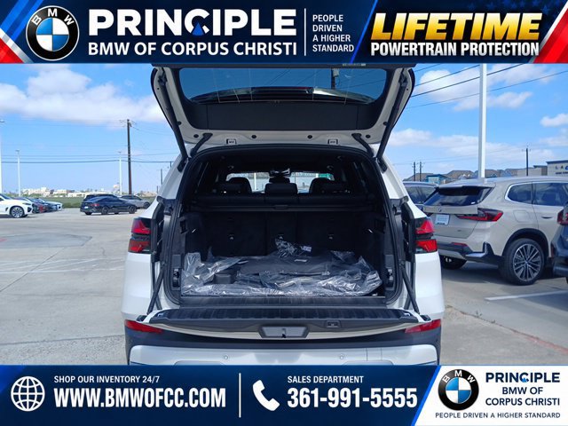 New 2026 BMW X5 sDrive40i w/ Climate Comfort Package RWD image 10