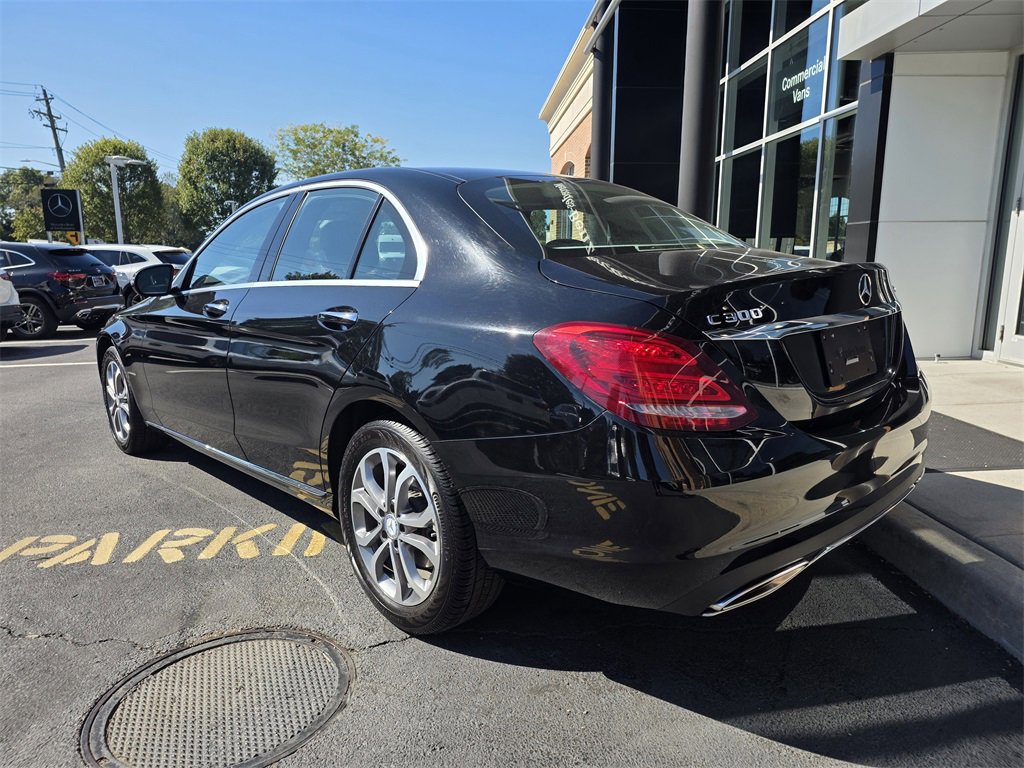 Used 2017 Mercedes-Benz C 300 4MATIC Sedan image 9