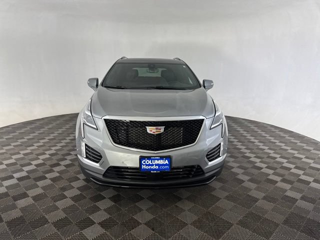 Used 2025 Cadillac XT5 Sportv w/ Technology Package AWD/4WD image 2
