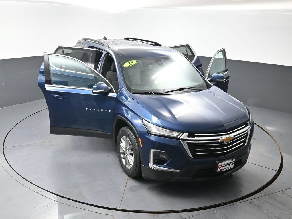 Used 2023 Chevrolet Traverse LT w/ LPO, Floor Liner Package AWD/4WD image 63