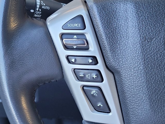 Used 2018 Nissan Titan SV w/ SV Convenience Package AWD/4WD image 29