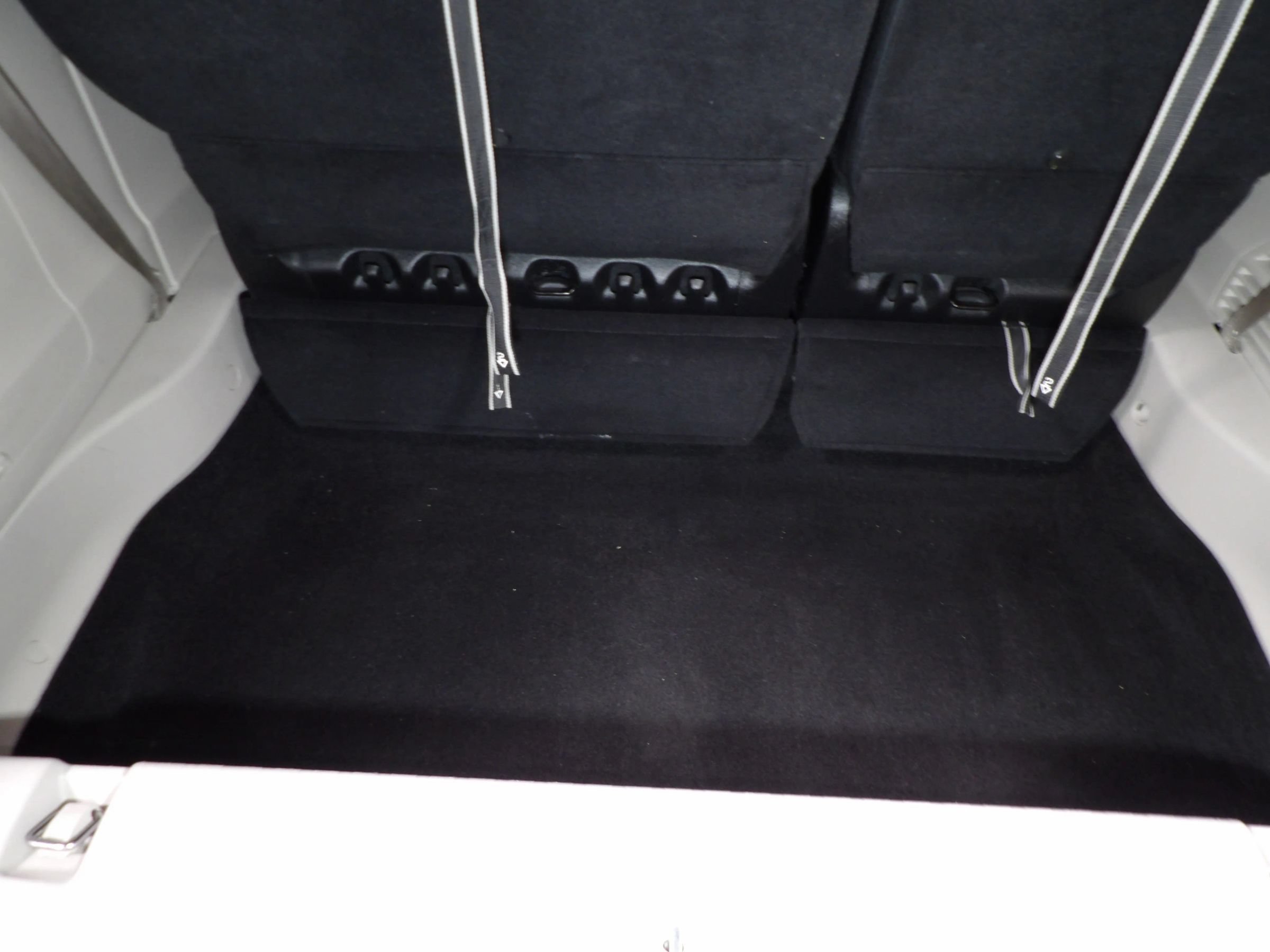 Used 2024 Chrysler Pacifica Limited FWD image 9