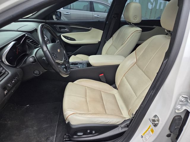Used 2017 Chevrolet Impala Premier w/ Enhanced Convenience Package FWD image 11