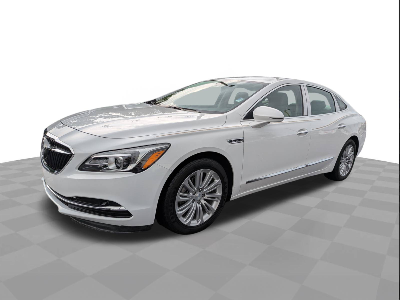 Certified 2018 Buick LaCrosse Essence w/ Sights and Sounds Package FWD image 8