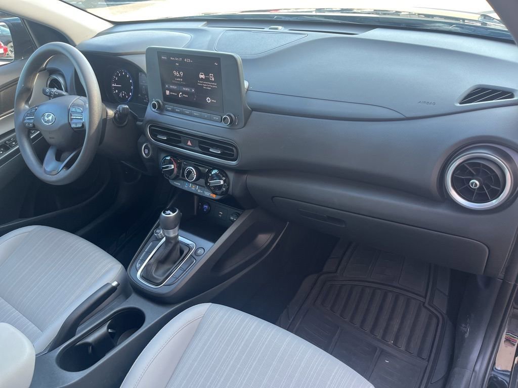 Used 2023 Hyundai Kona SEL image 27