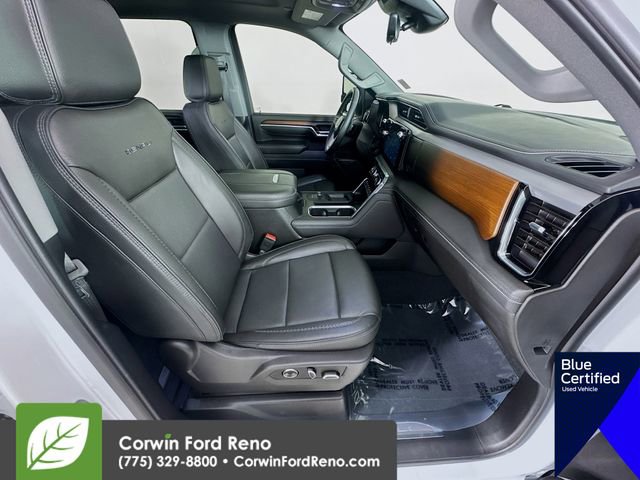 Used 2025 GMC Sierra 3500 Denali w/ Denali Reserve Package image 32