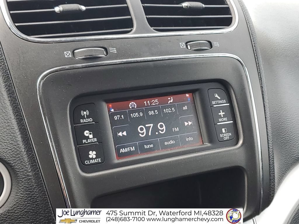 Used 2019 Dodge Journey SE w/ Blacktop Package FWD image 15