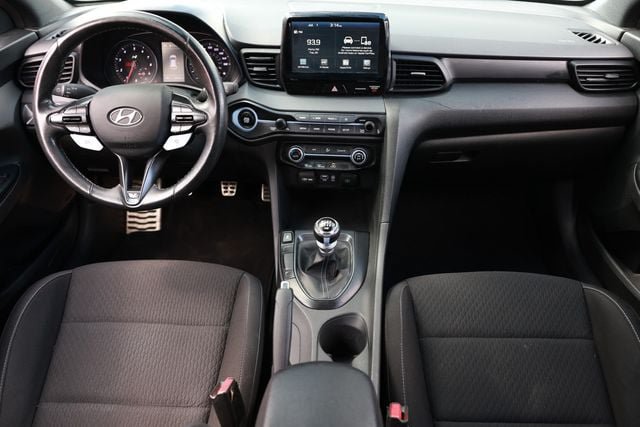 Used 2020 Hyundai Veloster N w/ Performance Package FWD image 2
