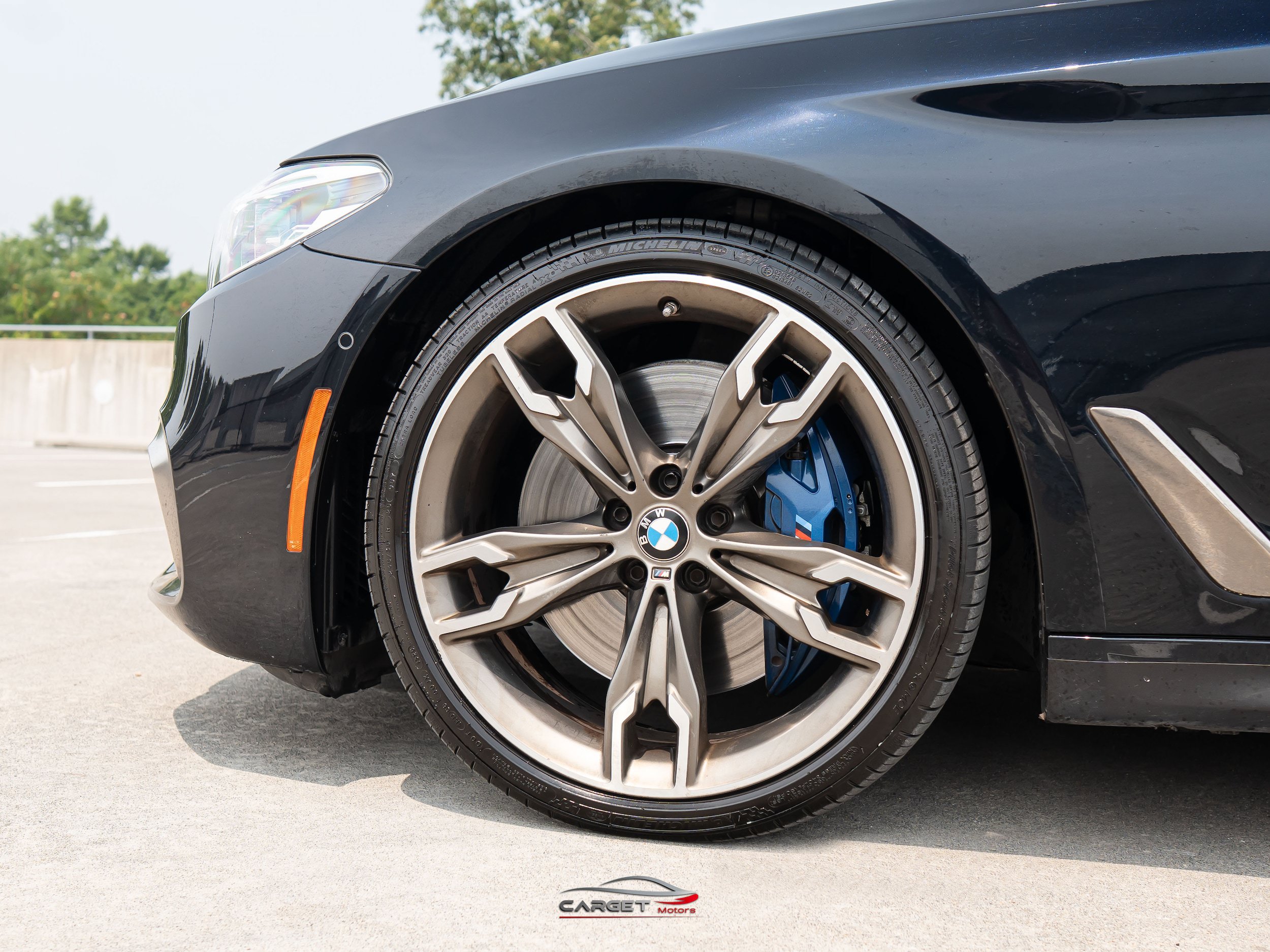 Used 2018 BMW M550i xDrive AWD/4WD image 8