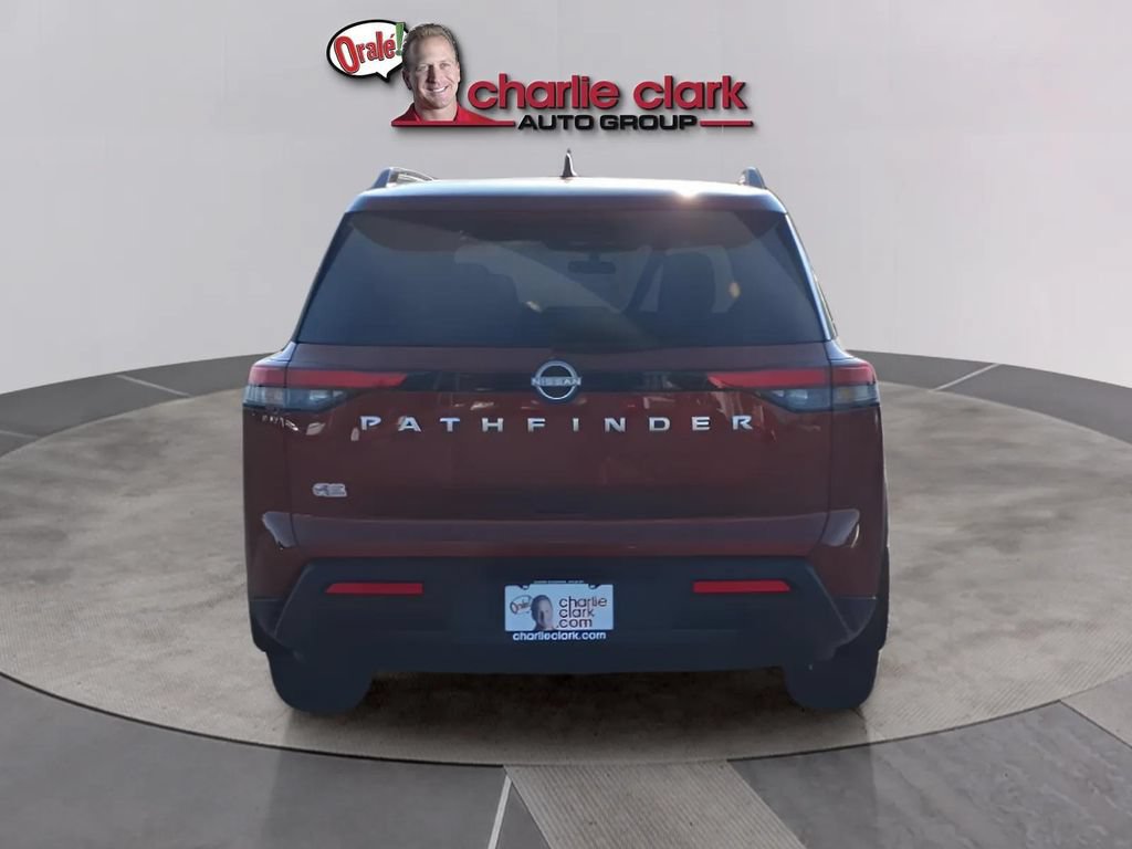 Used 2025 Nissan Pathfinder SV FWD image 4