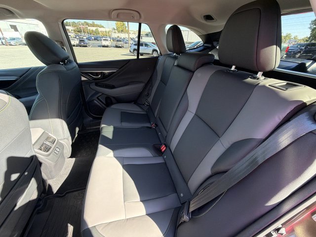 Certified 2024 Subaru Outback Onyx Edition AWD/4WD image 28